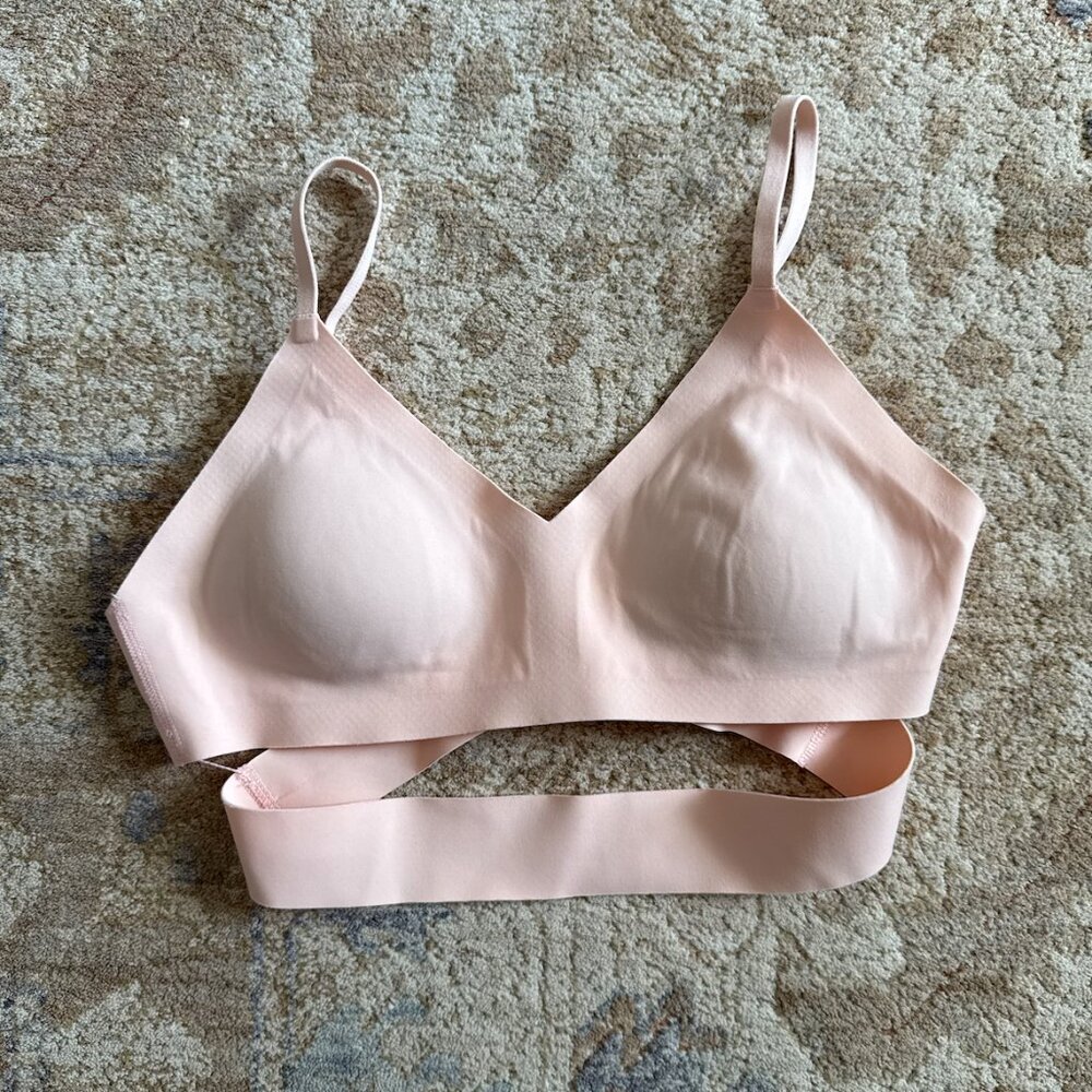 LULULEMON HAPPY WARRIOR BRA